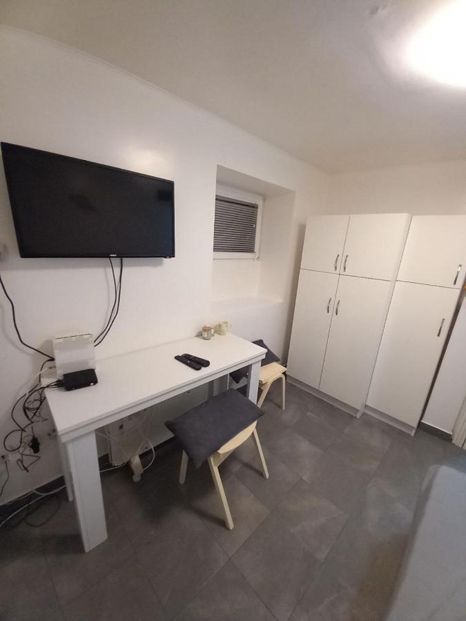 Skardarlija Pijaca Studio Lägenhet Belgrad Exteriör bild